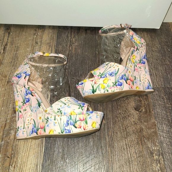 Aldo Spring Floral Fluerinia Wedge Heel Sandals - Picture 13 of 16